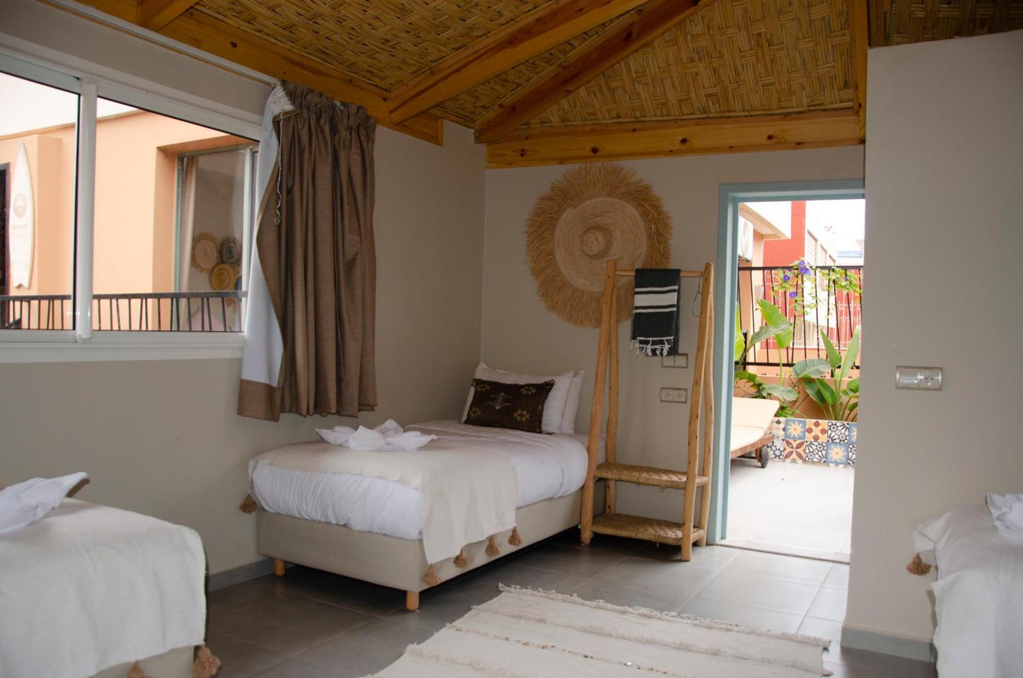 Harmony Surf Lodge タガズー エクステリア 写真